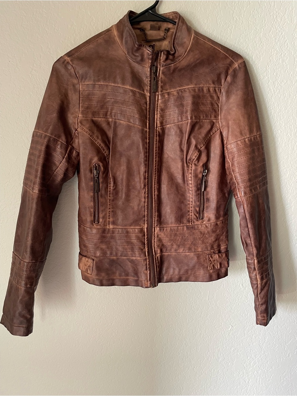 Vintage J2 Classic Brown Leather Zip Jacket with pockets size (s)